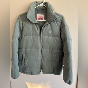 Like new Levi’s corduroy puffer coat